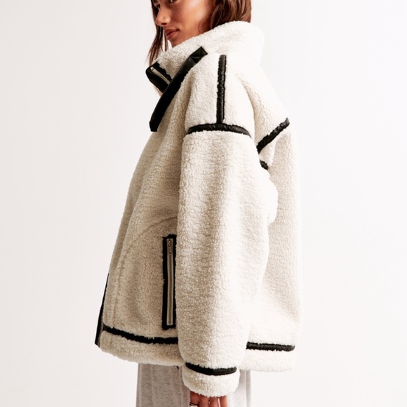 A&F Sherpa Jacket - Picture 3 of 6